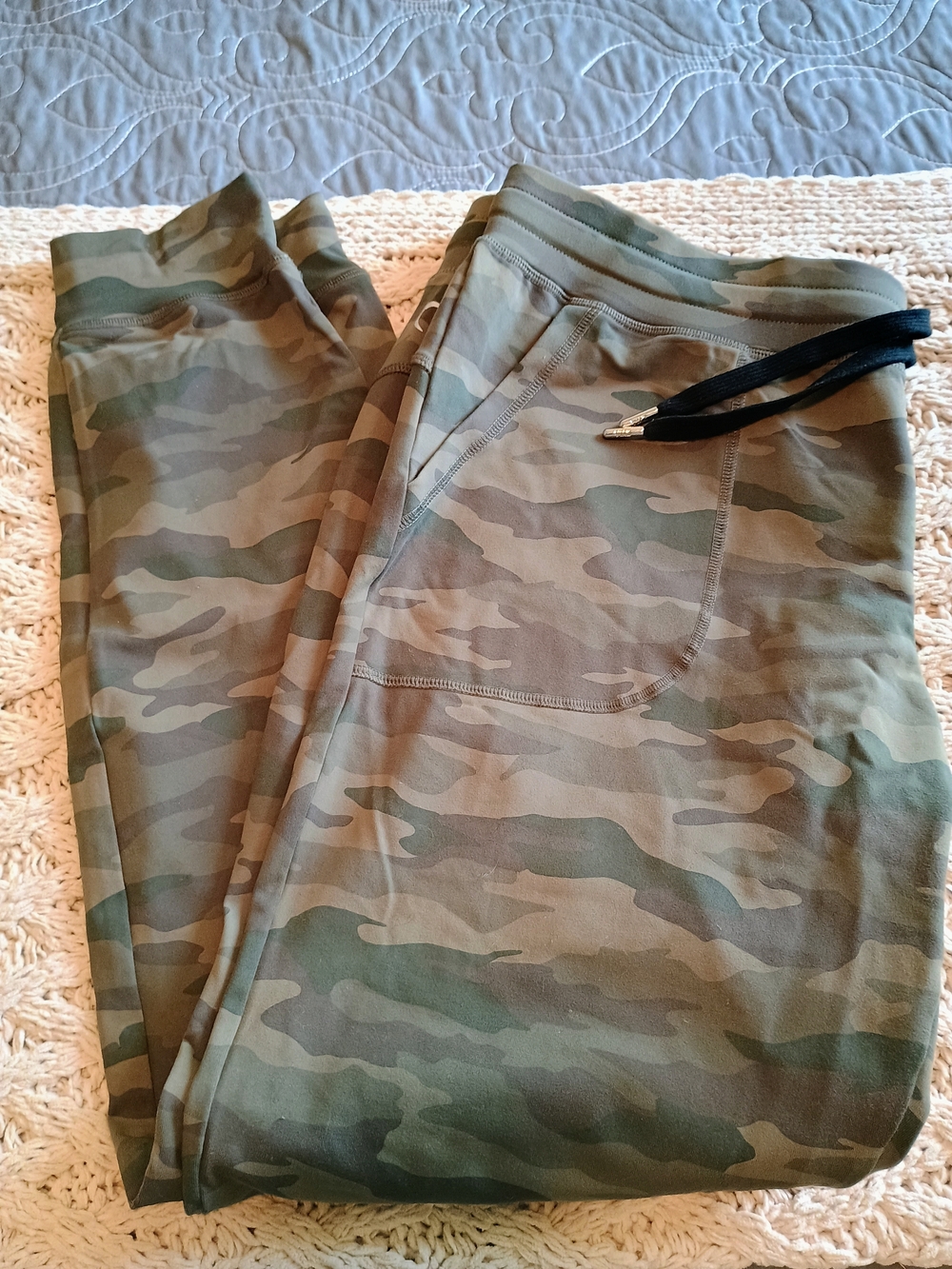 ZYIA Green Camo Unwind Joggers
